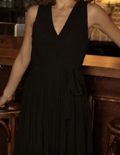 Load image into Gallery viewer, Callie Maxi Dress Crossover Pleated Skirt Lace